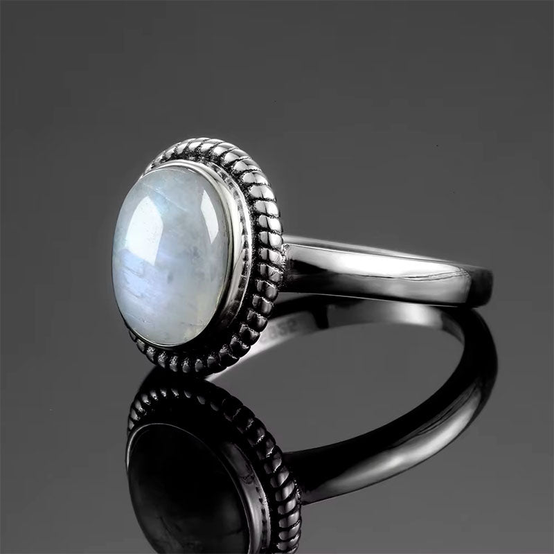 Anel Feminino Pedra da Lua Visto de Lado