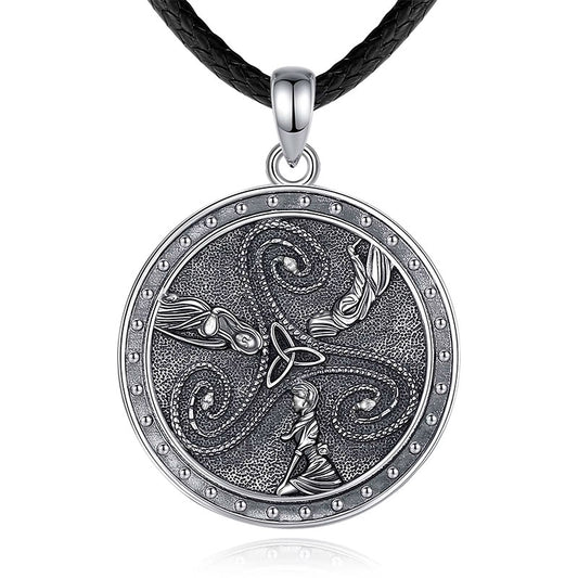 Colar Prata Masculino Triquetra