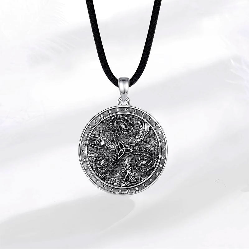 Pingente do Colar Prata Masculino Triquetra