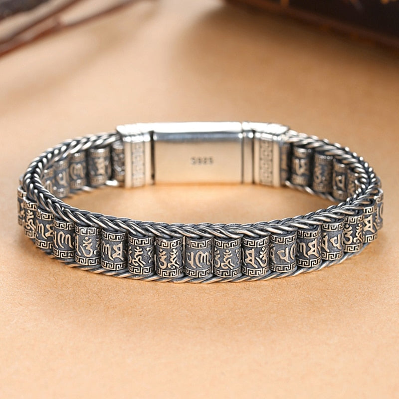Frente da Pulseira Masculina Roda de Oração.